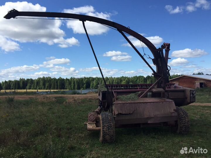 Комбайн Гомсельмаш КДП-3000 (Палессе FT40), 2010