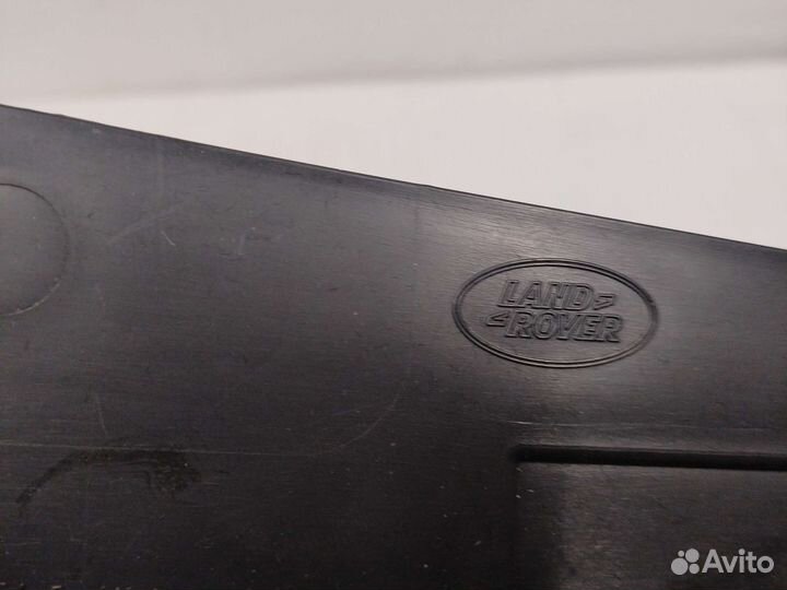 Крепление центральной консоли Land Rover Evoque