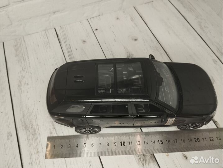 Ленд ровер ренж ровер металлическая машинка