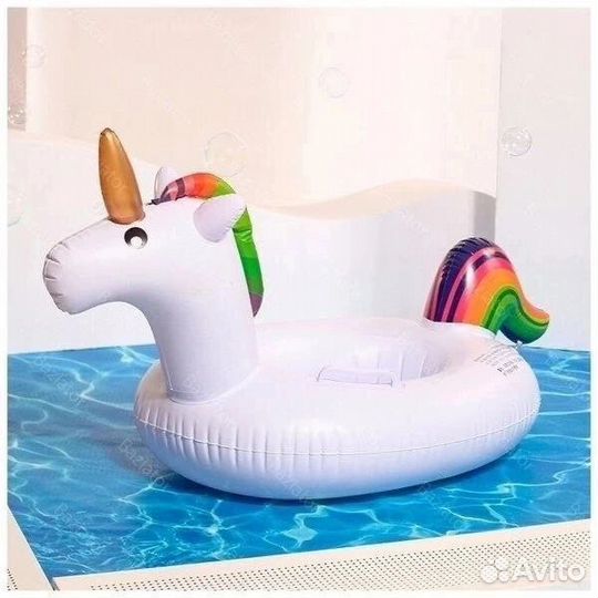 Надувной круг для плавания