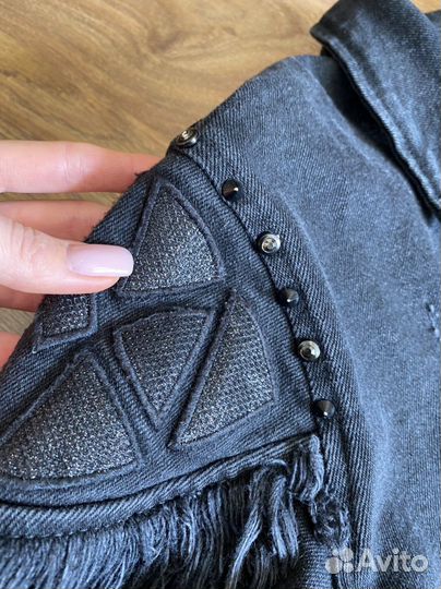 Джинсовая рубашка