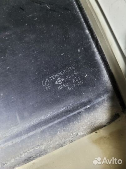 Стекло боковое заднее левое Honda Rafaga CE4