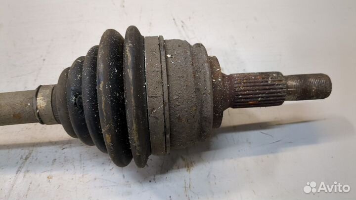 Полуось левая передняя Citroen C4 Picasso