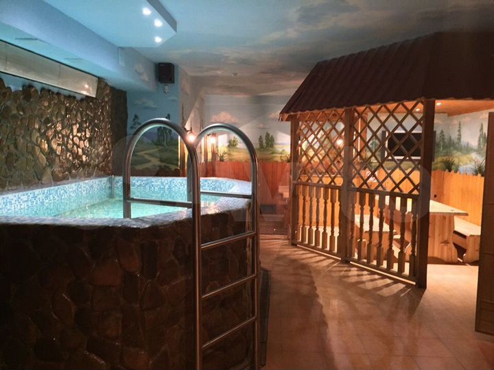 Помещение 130м+Сауна+Клиенты 130 м²