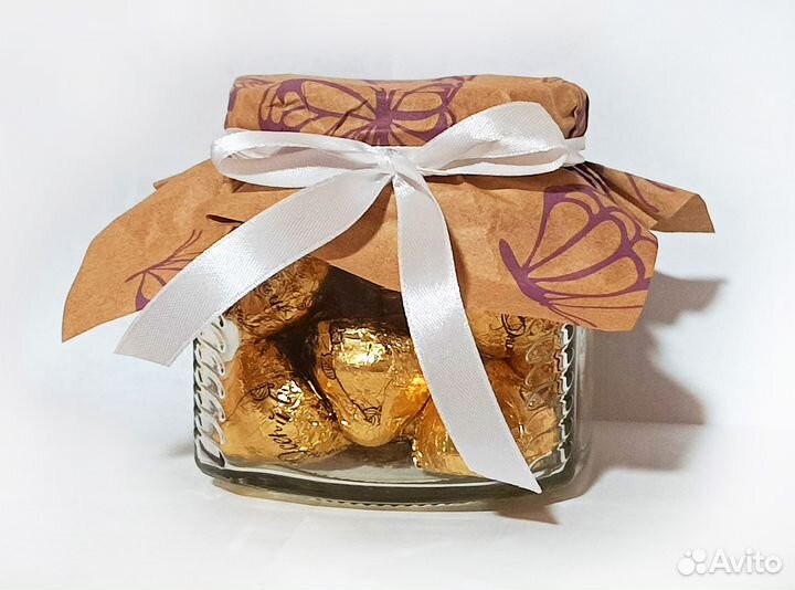 Подарки на праздники, конфеты в банке
