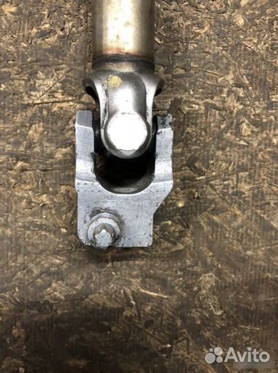 Рулевой карданчик Bmw E90