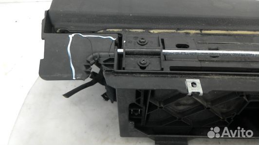 Бардачок (вещевой ящик) BMW 5 E60/E61 (81Y10IV01)