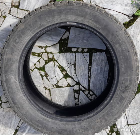 Michelin X-Ice North 4 215/55 R17 98T