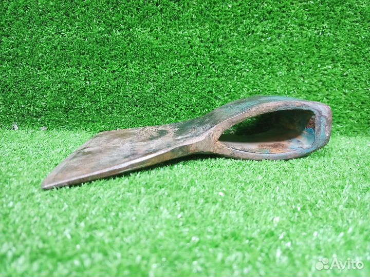 Топор повышенной стойкости 1,3кг упс Ижсталь СССР