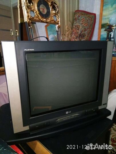 Телевизор lg 54 см диагональ. Б/У