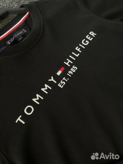 Свитшот Tommy Hilfiger 1985 черный