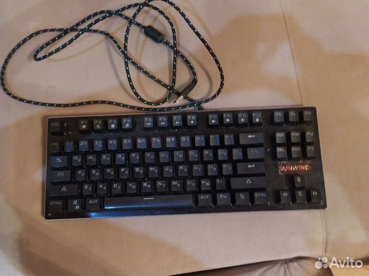 Игровая механическая клавиатура, чёрная 60