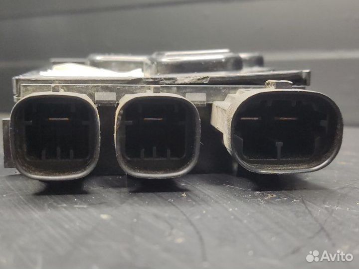 Блок предохранителей Renault Fluence L30R K4M 2014