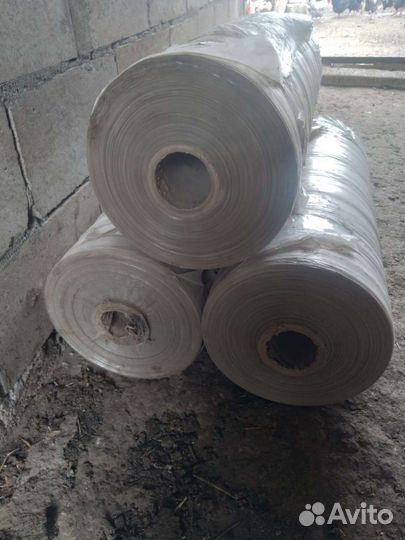 Пленка полиэтиленовая в рулоне