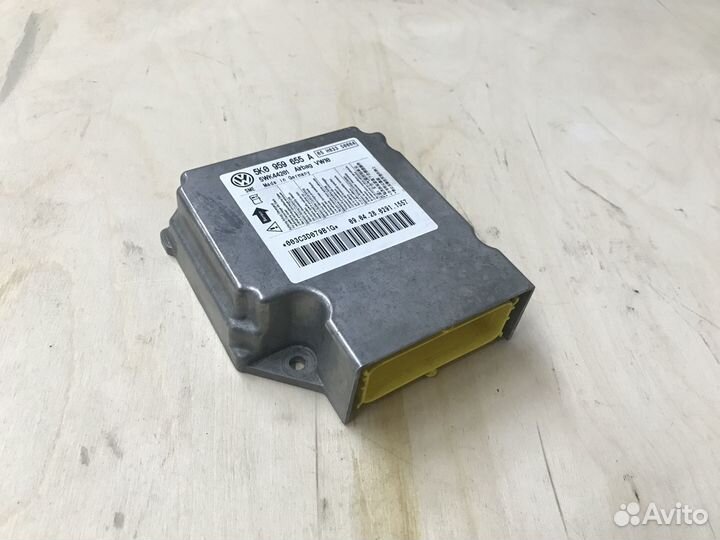 Блок AIR BAG 5K0959655A Golf 6