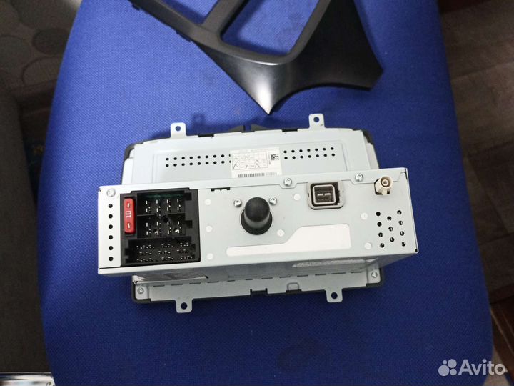 Магнитола штатная лада веста