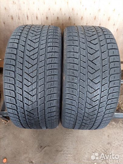 Pirelli Scorpion Winter 295/35 R21 107V