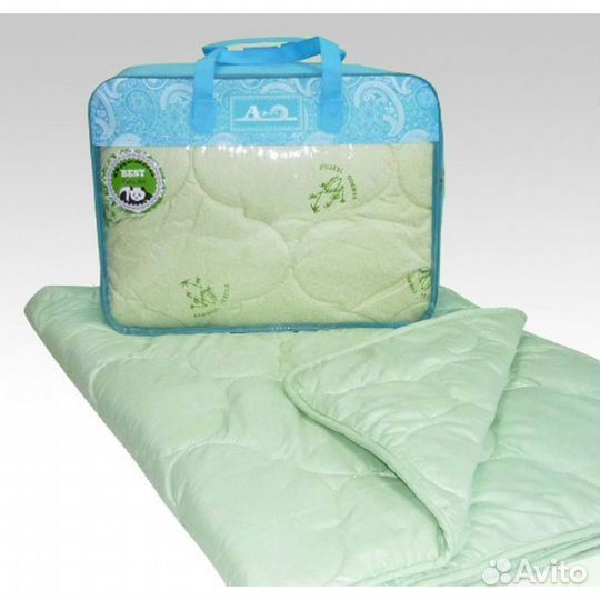 Одеяло и подушка в детскую кроватку