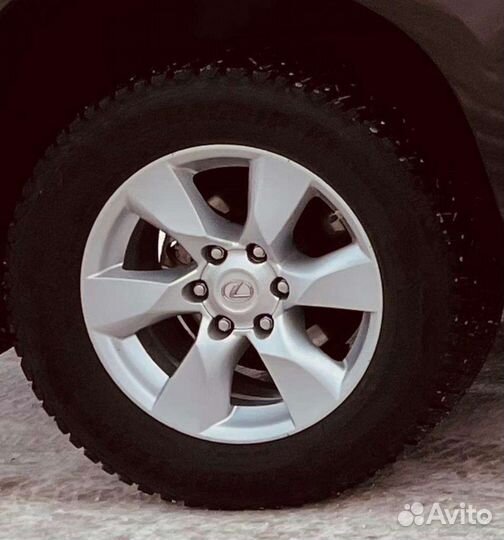 R18 Michelin Defender XT 265/65, PCD 6x139.7 DIA 57