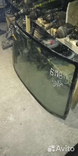 Стекло заднее седан BMW E34