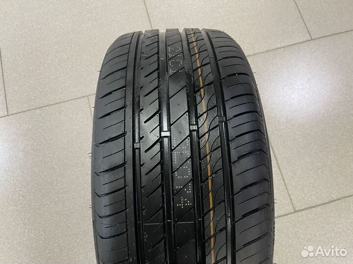 Arivo Ultra ARZ5 275/40 R21 107W