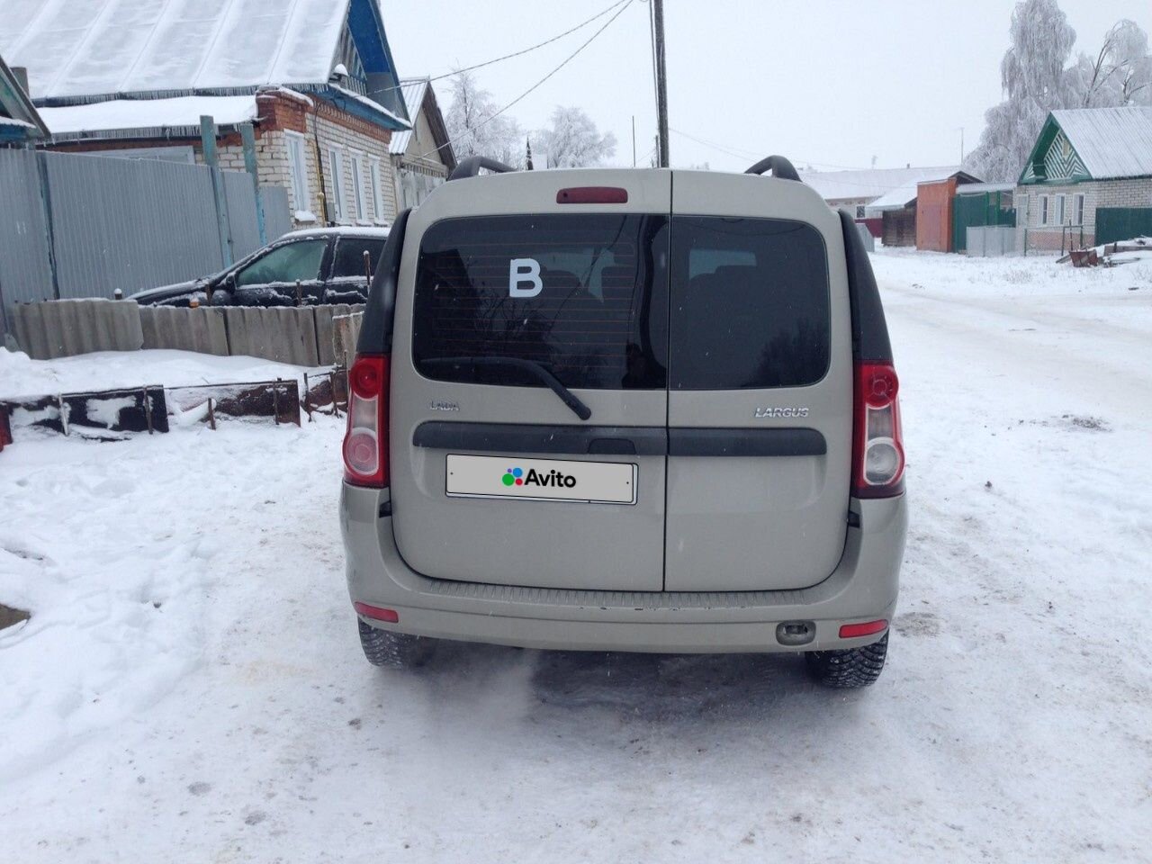 ВАЗ (LADA) Largus: фото владельца