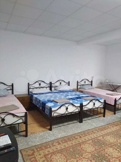 Комната 45 м² в 1-к., 1/2 эт.