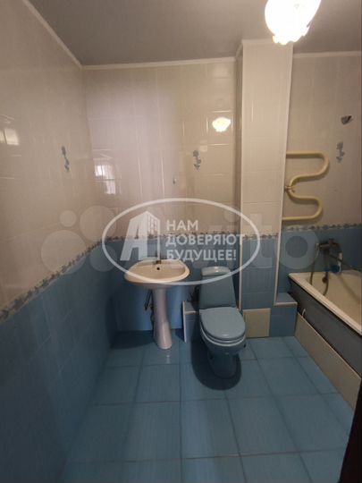 1-к. квартира, 42 м², 1/5 эт.