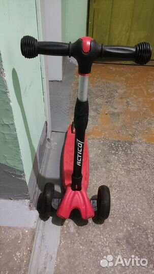 Самокат детский 3-х колесный складной