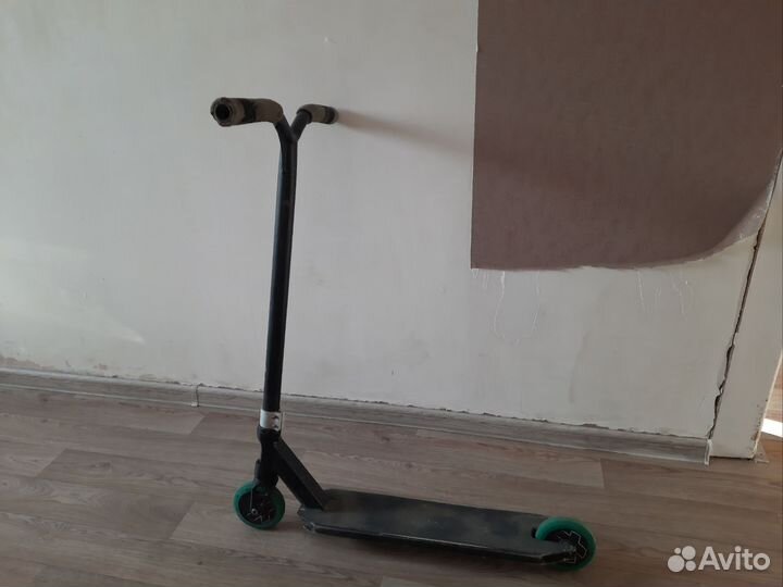 Трюковой самокат