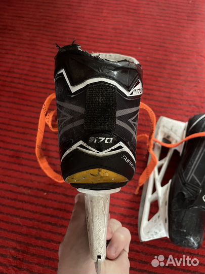 Хоккейные коньки bauer