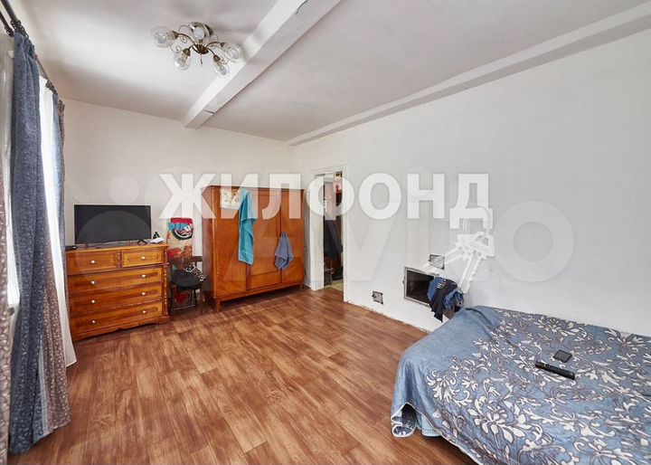 Дом 31,2 м² на участке 3,7 сот.