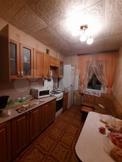 3-к. квартира, 60 м², 6/9 эт.