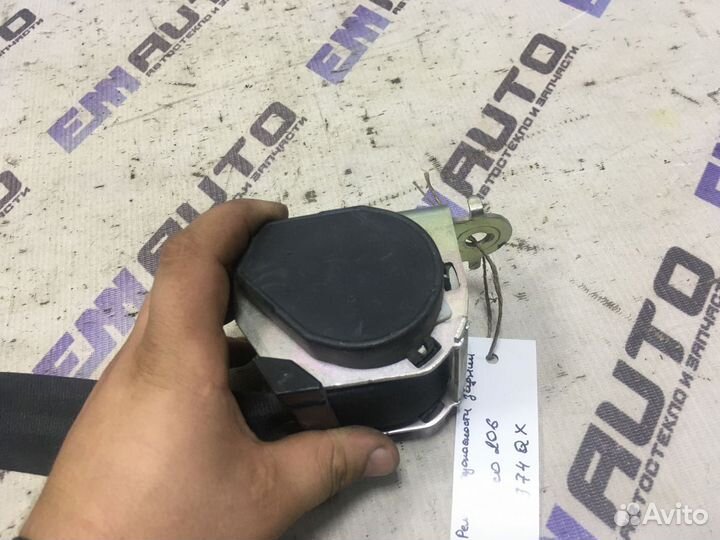 Ремень безопасности задний Пежо 206