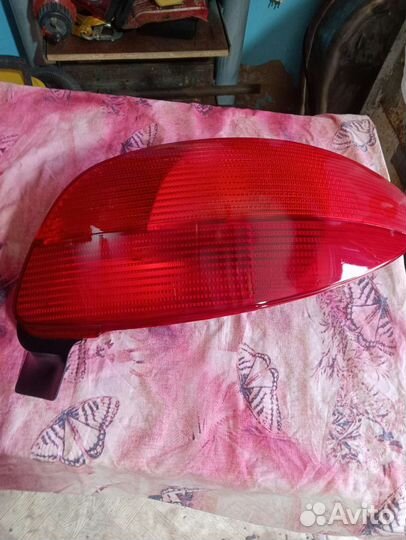 Задние фонари Пежо 206