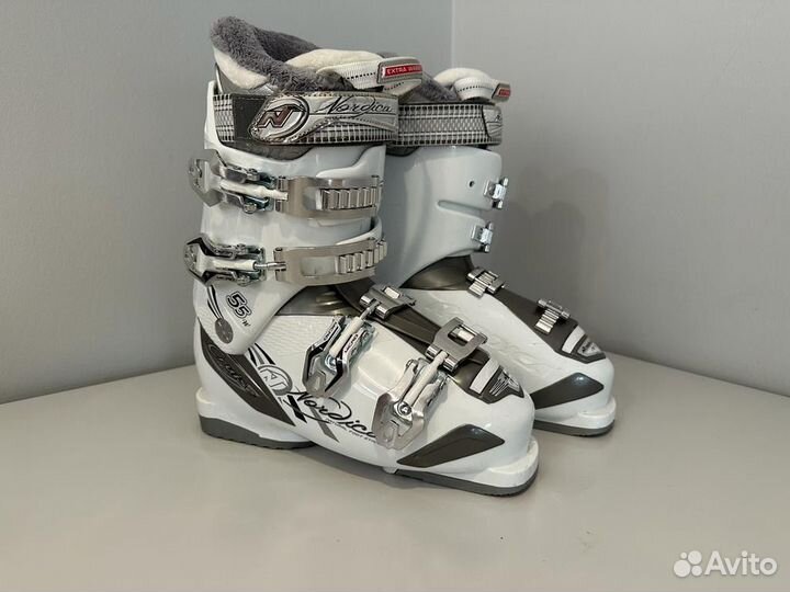 Горнолыжные ботинки Nordica