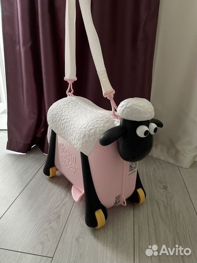 Детский чемодан каталка