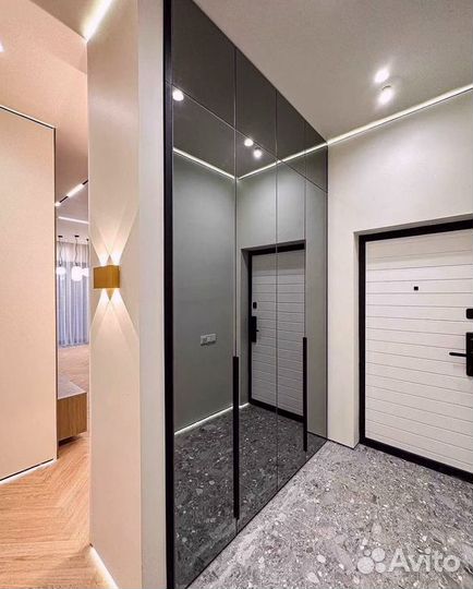 Шкаф прихожая