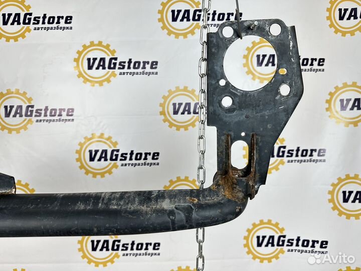 Балка поперечная Audi A4 B7 1.8 turbo