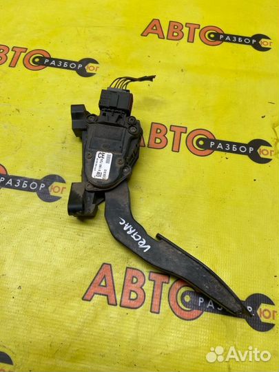 Педаль газа Opel Vectra C Z18XE 2002