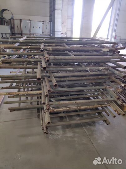 Металлические леса