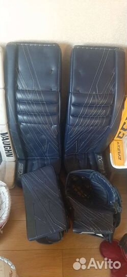 Щитки блин и ловушка CCM Extream Flex 4 PRO из NHL