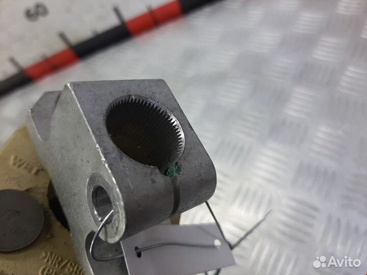 Рулевой карданчик BMW 5 F07/F10/F11 2013