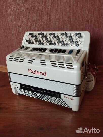 Баян Roland fr-3XB WH