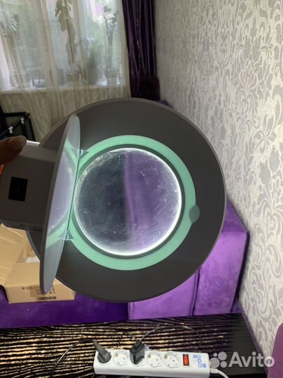 Лампа лупа для косметолога