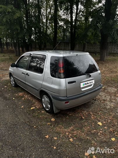 Toyota Raum 1.5 AT, 1998, 298 000 км