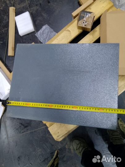 Сейф металлический