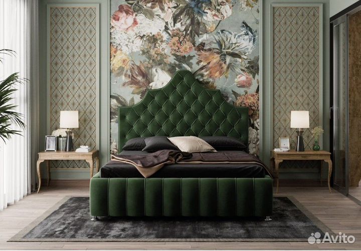 Кровать двуспальная с мягким изголовьем
