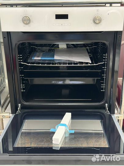 Встраиваемая электрическая духовка Korting OKB 760