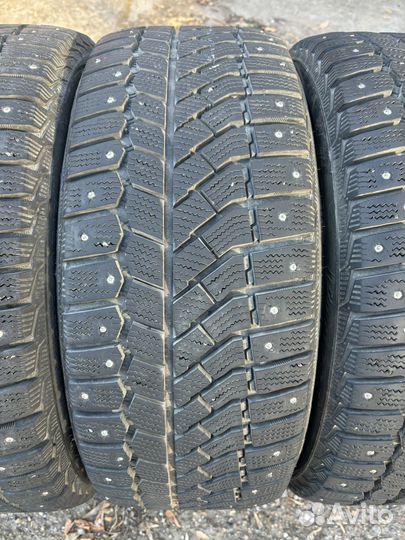 Viatti Brina Nordico V-522 235/40 R18 95T